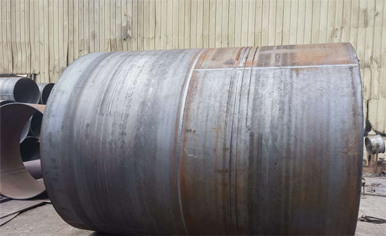 dn450mm螺旋鋼管，820-6-8-10-12mm螺旋鋼管，1420-8mm螺旋管，920-8螺旋焊管