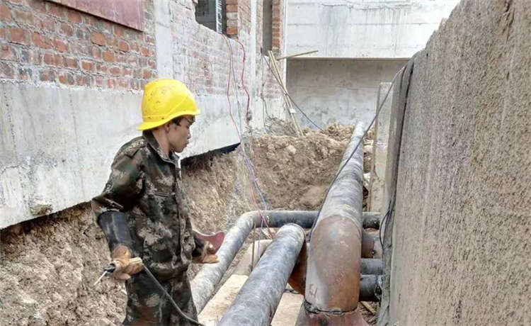 2000 DN450mm螺旋焊管，廣州內(nèi)徑2500mm螺旋管，1500供水螺旋鋼管，鋼材場供水鋼管廠家