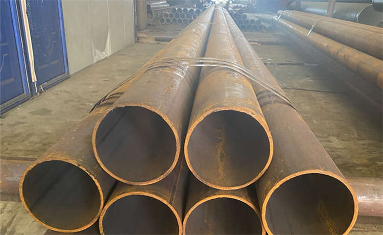 六油四布防腐螺旋管廠家，排污螺旋管廠家，dn1700螺旋鋼管，9711國標(biāo)螺旋管