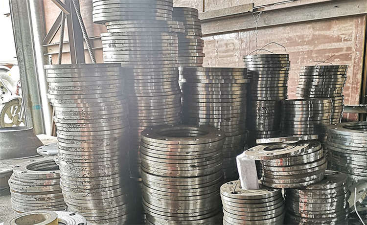 529-6螺旋鋼管，1524-12mm螺旋鋼管，鋼材場(chǎng)螺旋管生產(chǎn)廠家，鋼材場(chǎng)供水螺旋管