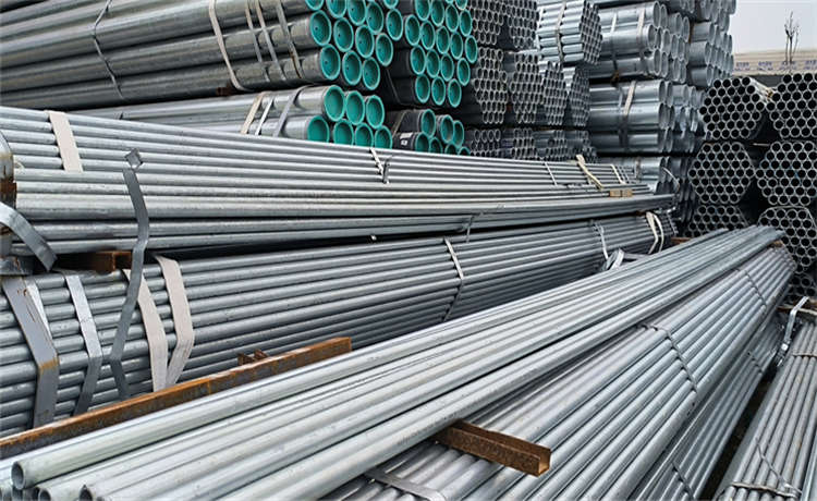 1000mm鎖扣螺旋管，dn2100螺旋鋼管，鋼材場排污鋼管廠家，六油四布防腐螺旋管廠家