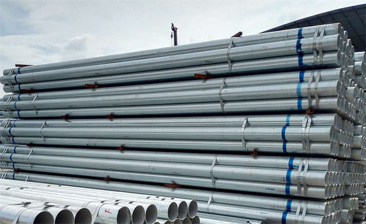 內(nèi)直徑1700mm螺旋焊管，2420mm螺旋管，給水螺旋焊管廠家，污水鋼管廠