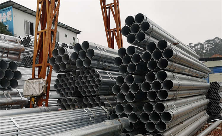 河源325-8mm螺旋鋼管，1320-8-10-12-14mm螺旋焊管，內(nèi)徑1400mm螺旋焊管，污水管道廠家